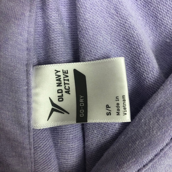 ✨Old Navy Active Sweater w/ Fun Back✨ - Picture 7 of 8